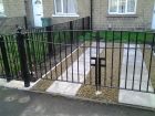 PLAIN DRIVE GATES